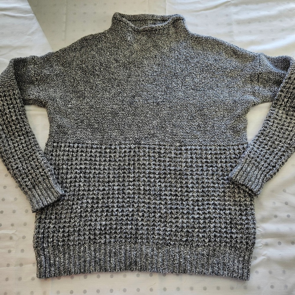 American Eagle Grey‎ Chunky Waffle Knit Textured Pullover Sweater